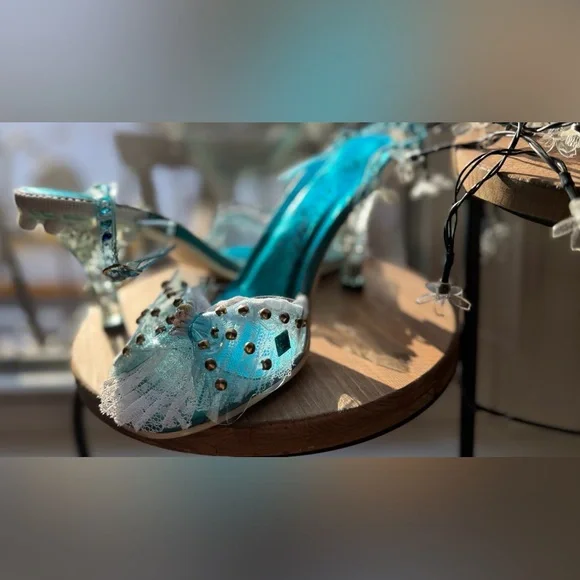 Custom, One~of~a~Kind, Handmade Princess Themed Slingback Sandal, Size 9/40 - Picture 8 of 17